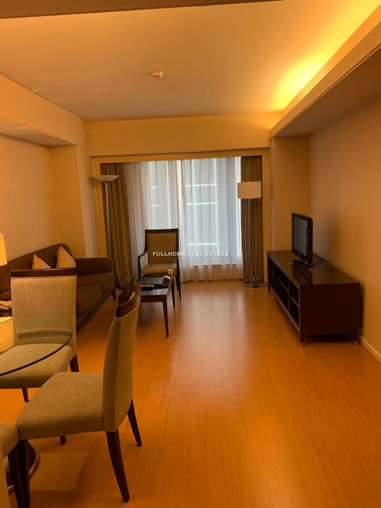 Same compound: Oriental Plaza The Tower Apartments, 1 bedrooms in Beijing