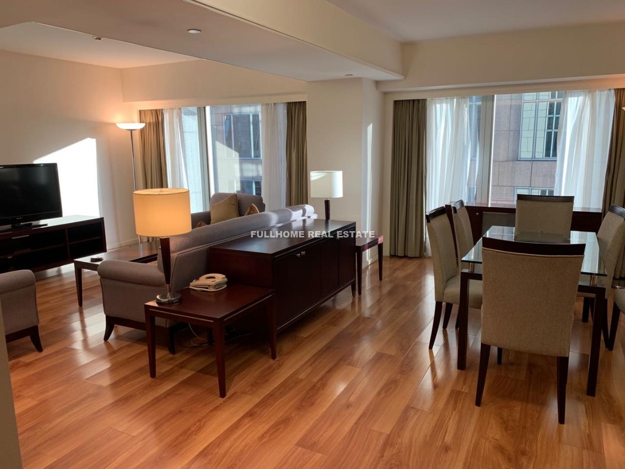 Oriental Plaza The Tower Apartments - 3 bedroom apartment in Beijing, Downtown