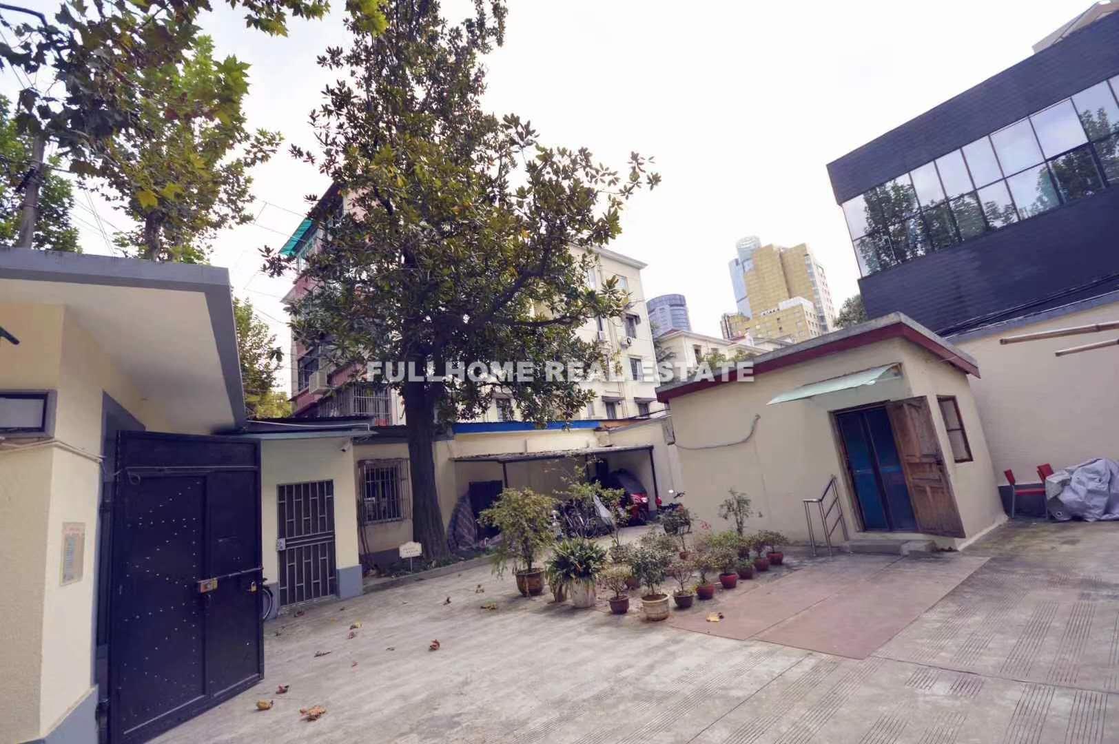 Lane 1-200 Yuqing Road Old House - Interior view 3, Shanghai rental property