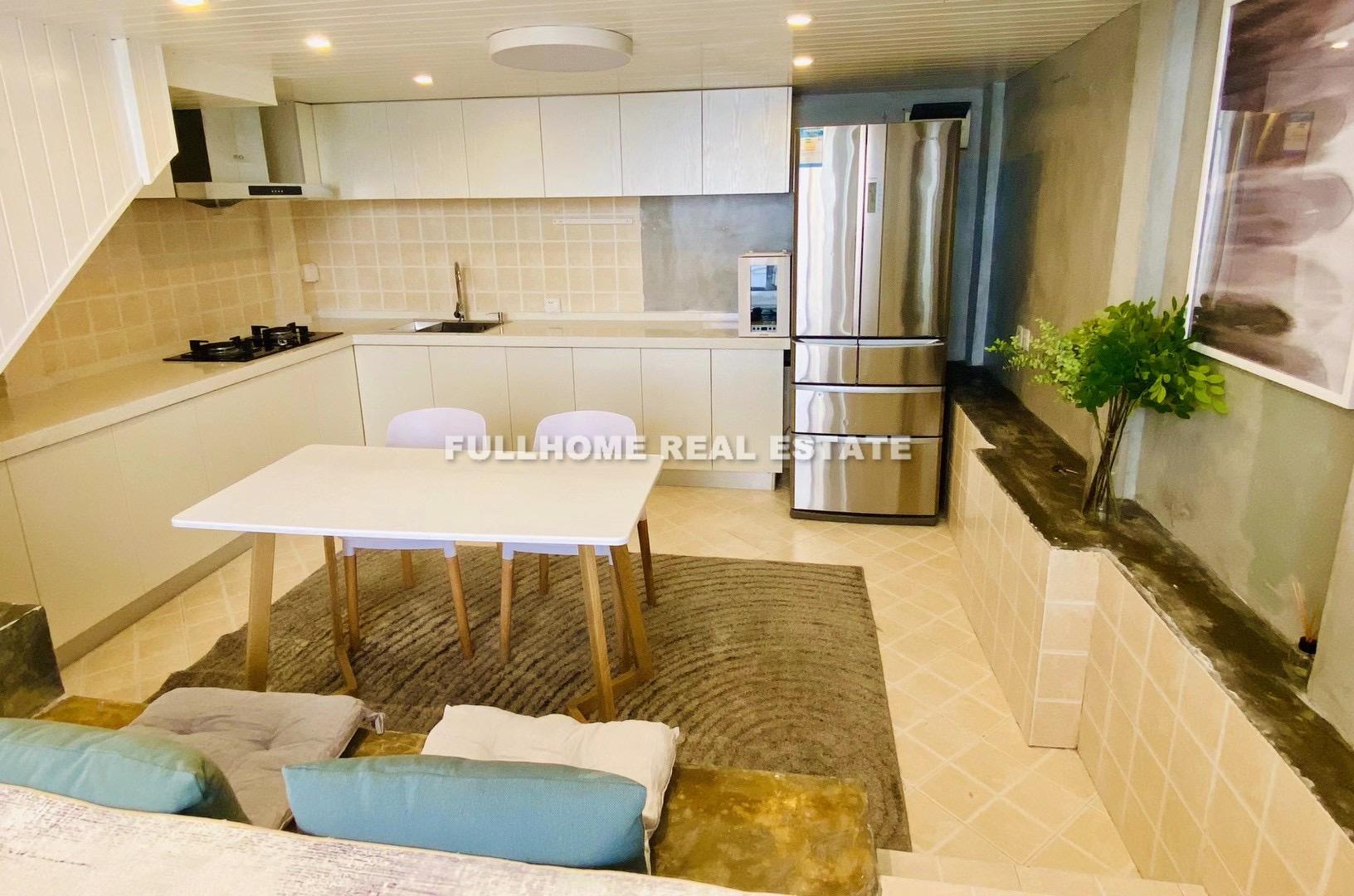 Lane 1-300 Yongjia Road Old House  - 1 bedroom apartment in Shanghai, Xintiandi, Downtown