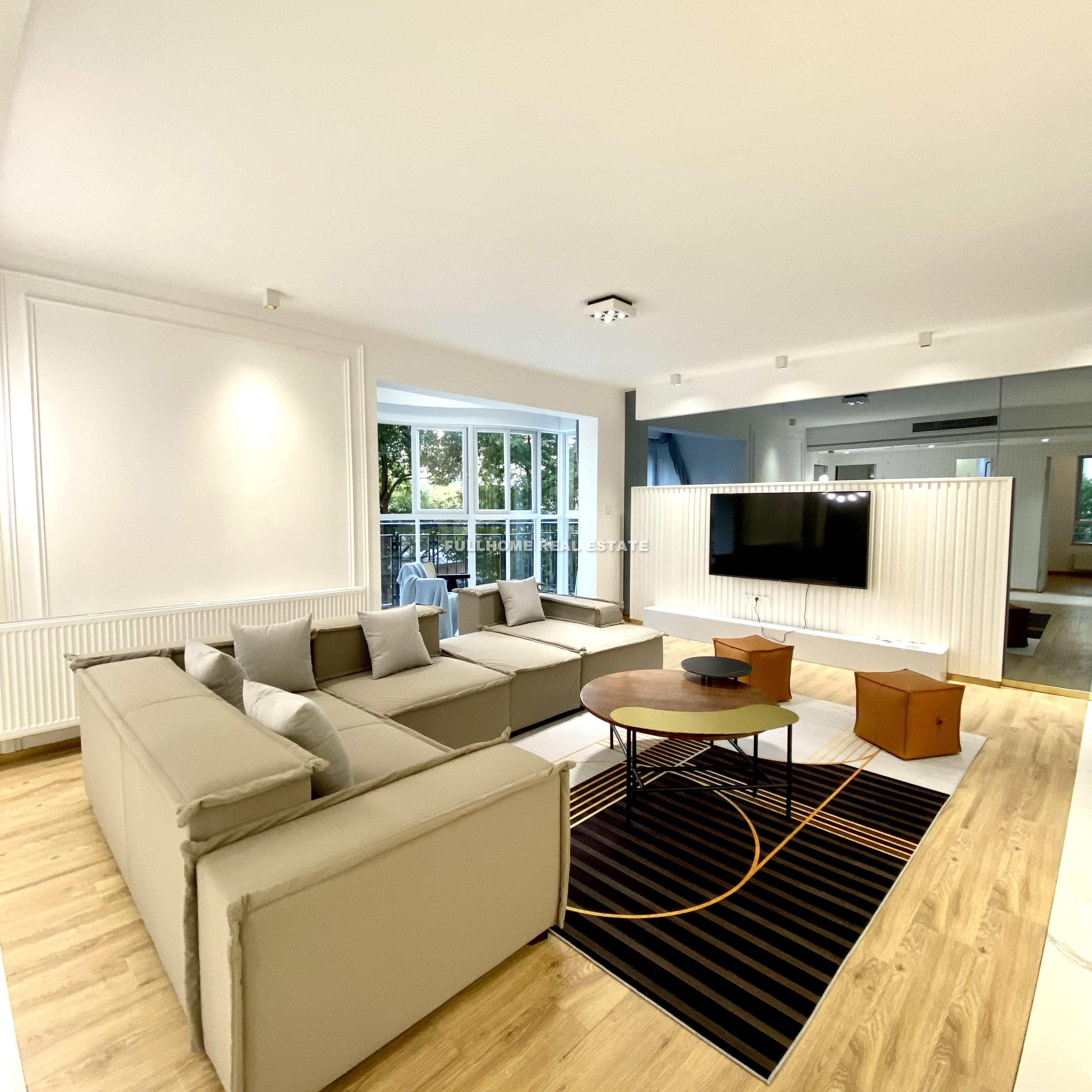 Oasis Riviera - 3 bedroom apartment in Shanghai, Tianshan, Hongqiao