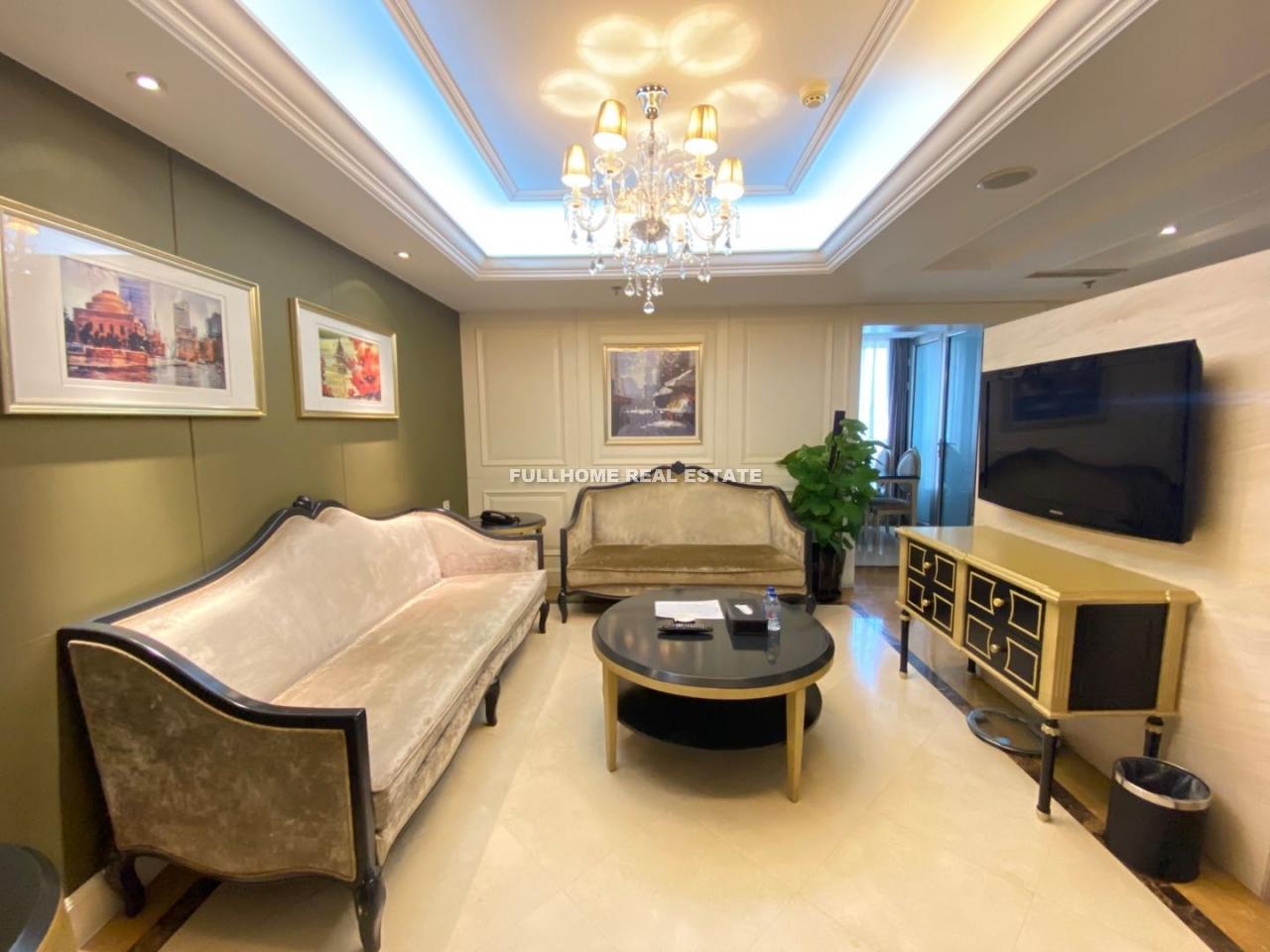 The Riverside Baroque Palace - 1 bedroom apartment in Beijing, Sanlitun