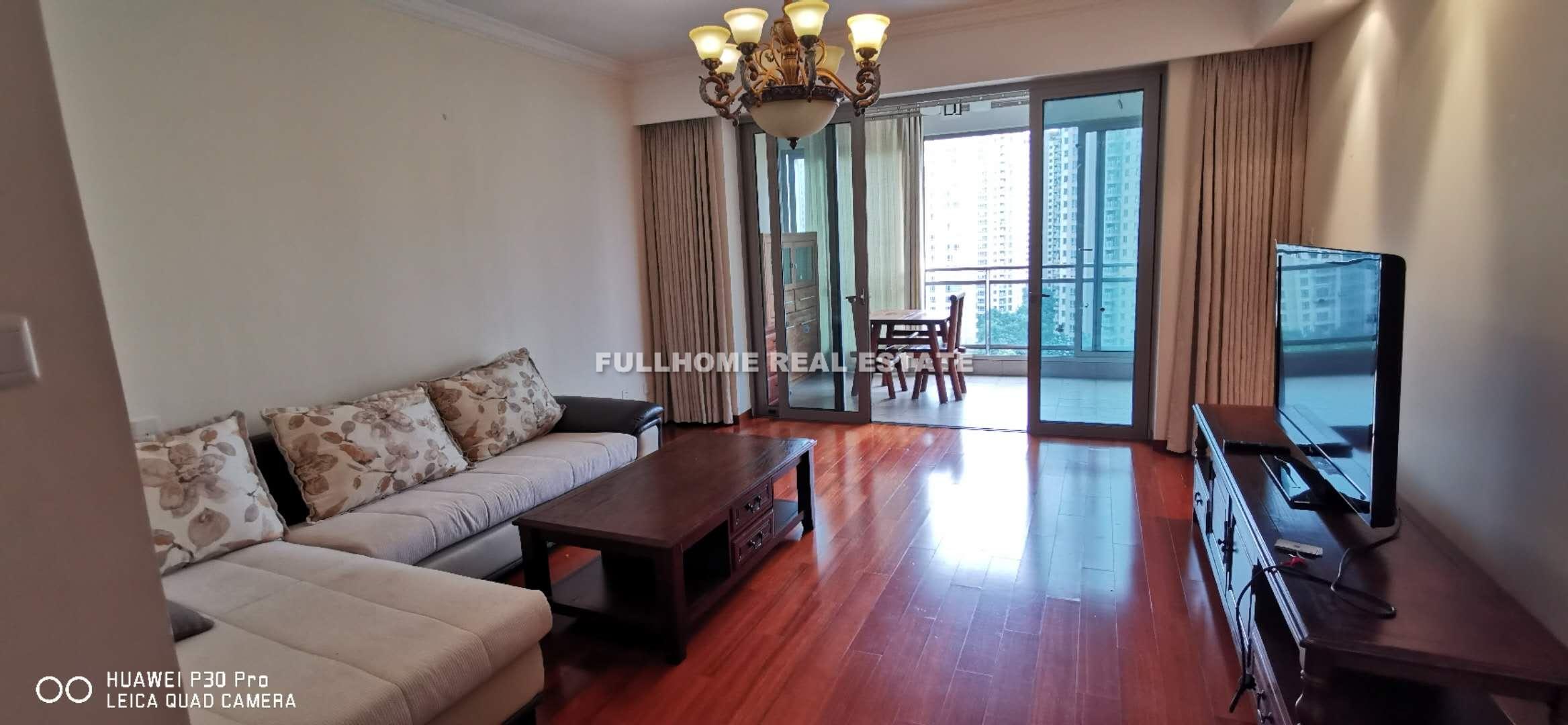 Yanlord Town - 4 bedroom apartment in Shanghai, Century Park and Lianyang, Pudong