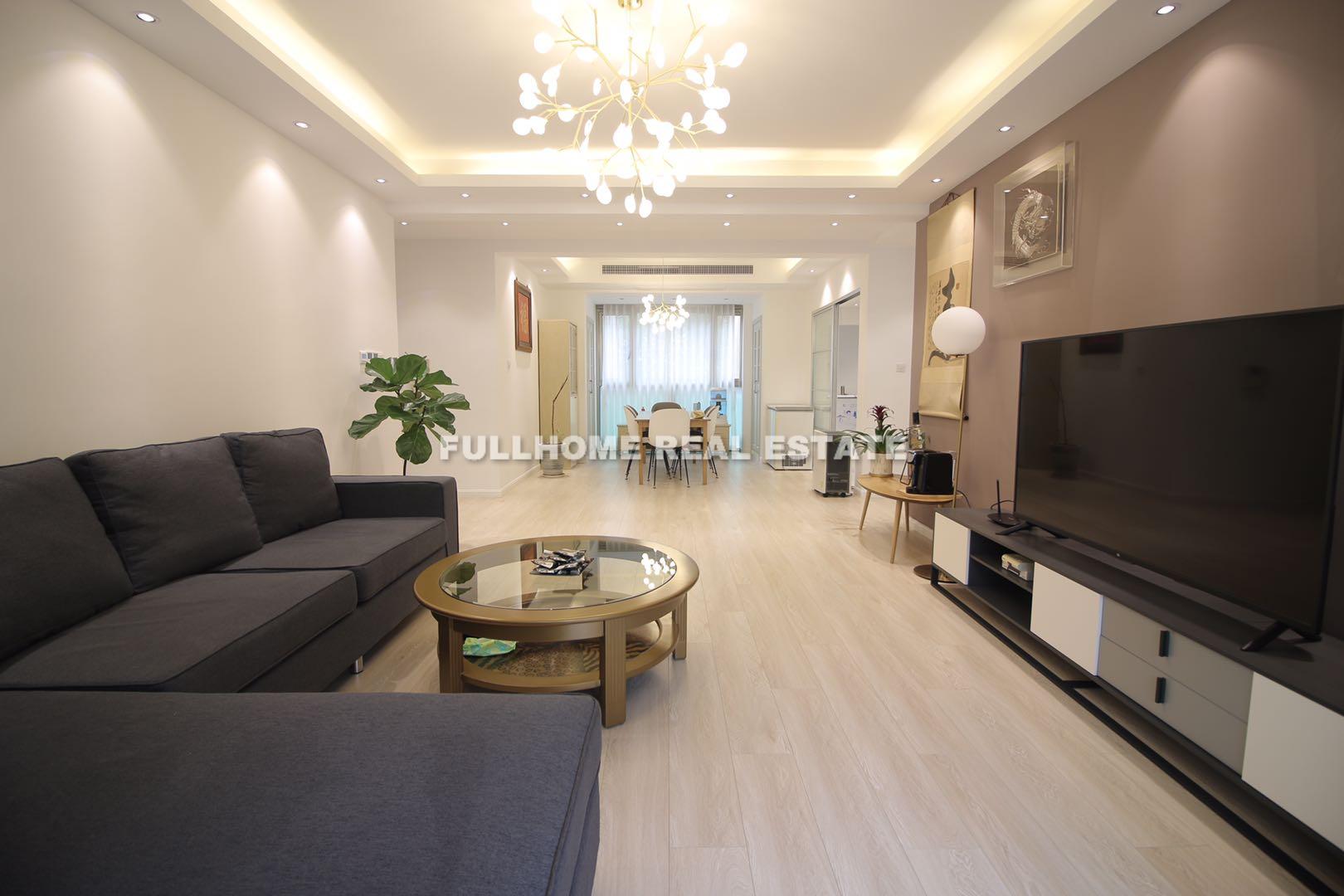 LaDoll International City - 4 bedroom apartment in Shanghai, Jing An, Downtown