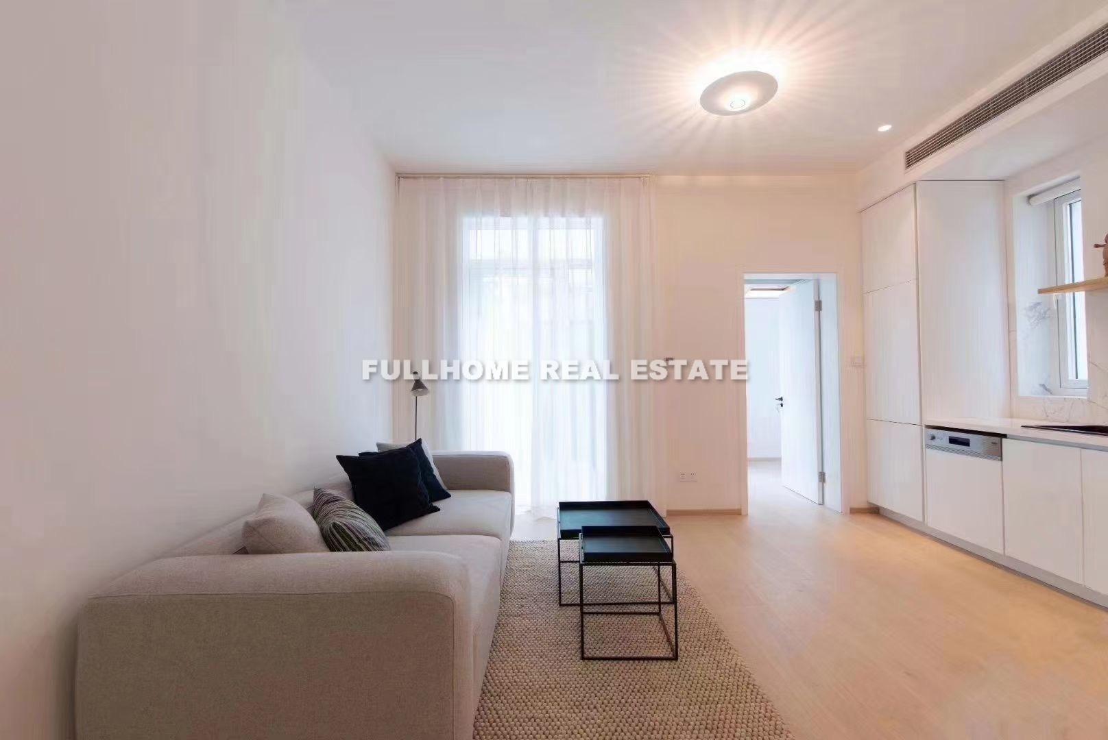 Lane 1-1000 Nanchang Road Old House - 2 bedroom apartment in Shanghai, FFC, Downtown