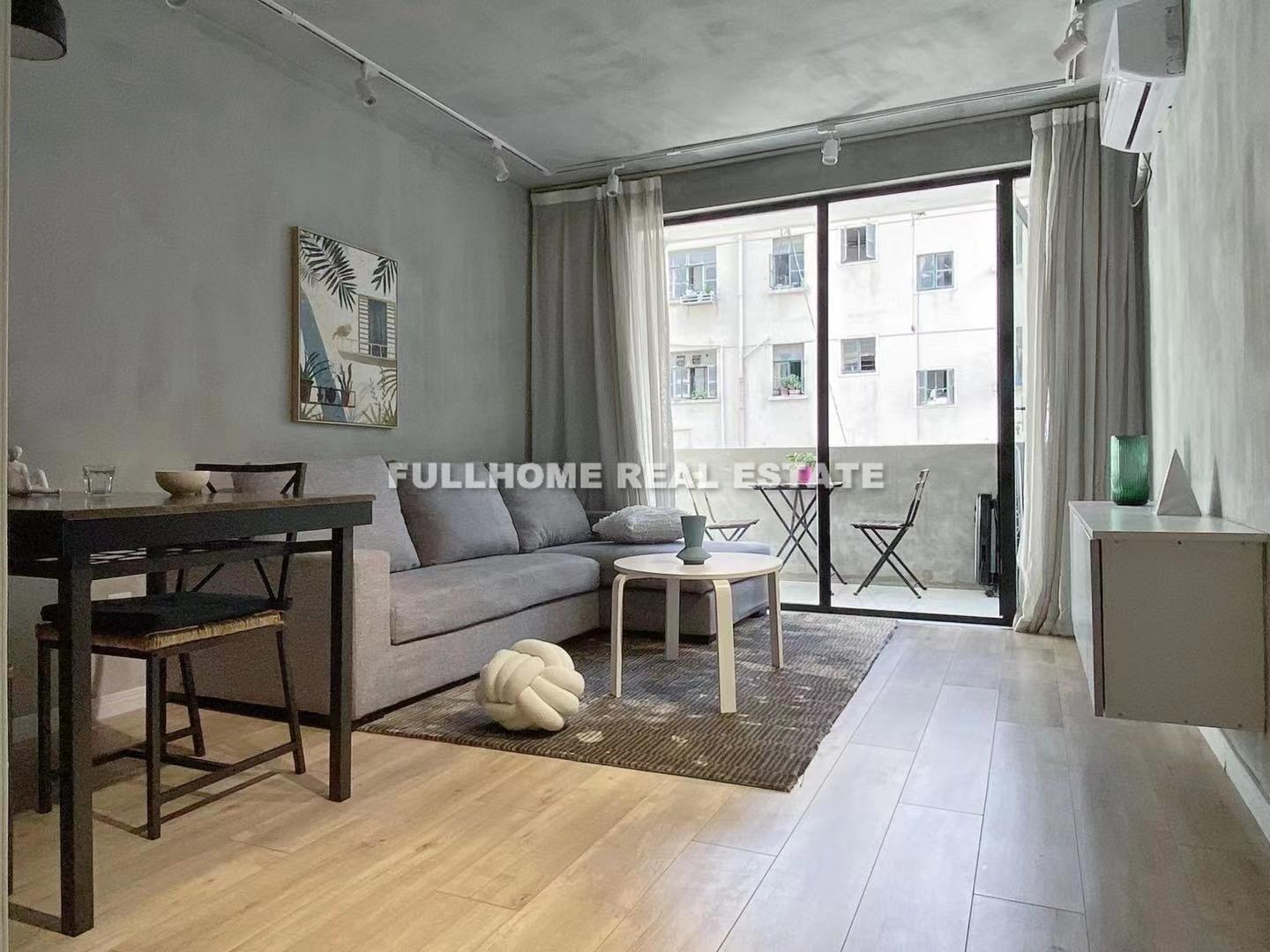 Zheng Ning Compound - 1 bedroom apartment in Shanghai, Jing An, Downtown
