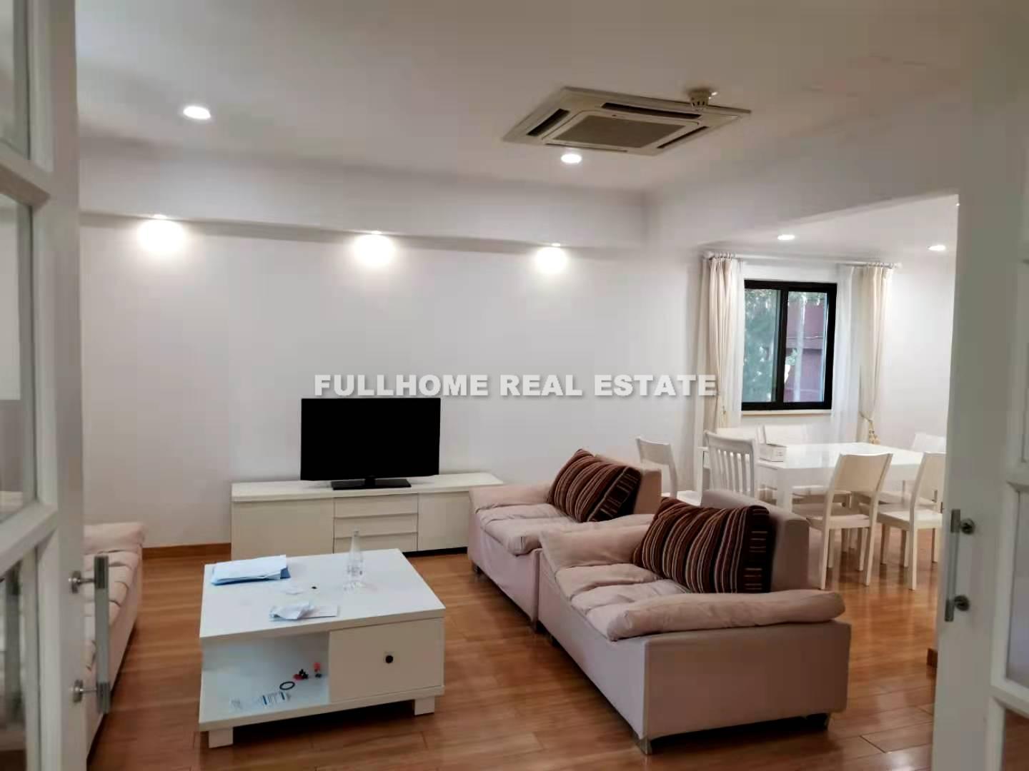 Green Valley Villas - 3 bedroom apartment in Shanghai, Hongqiao, Hongqiao