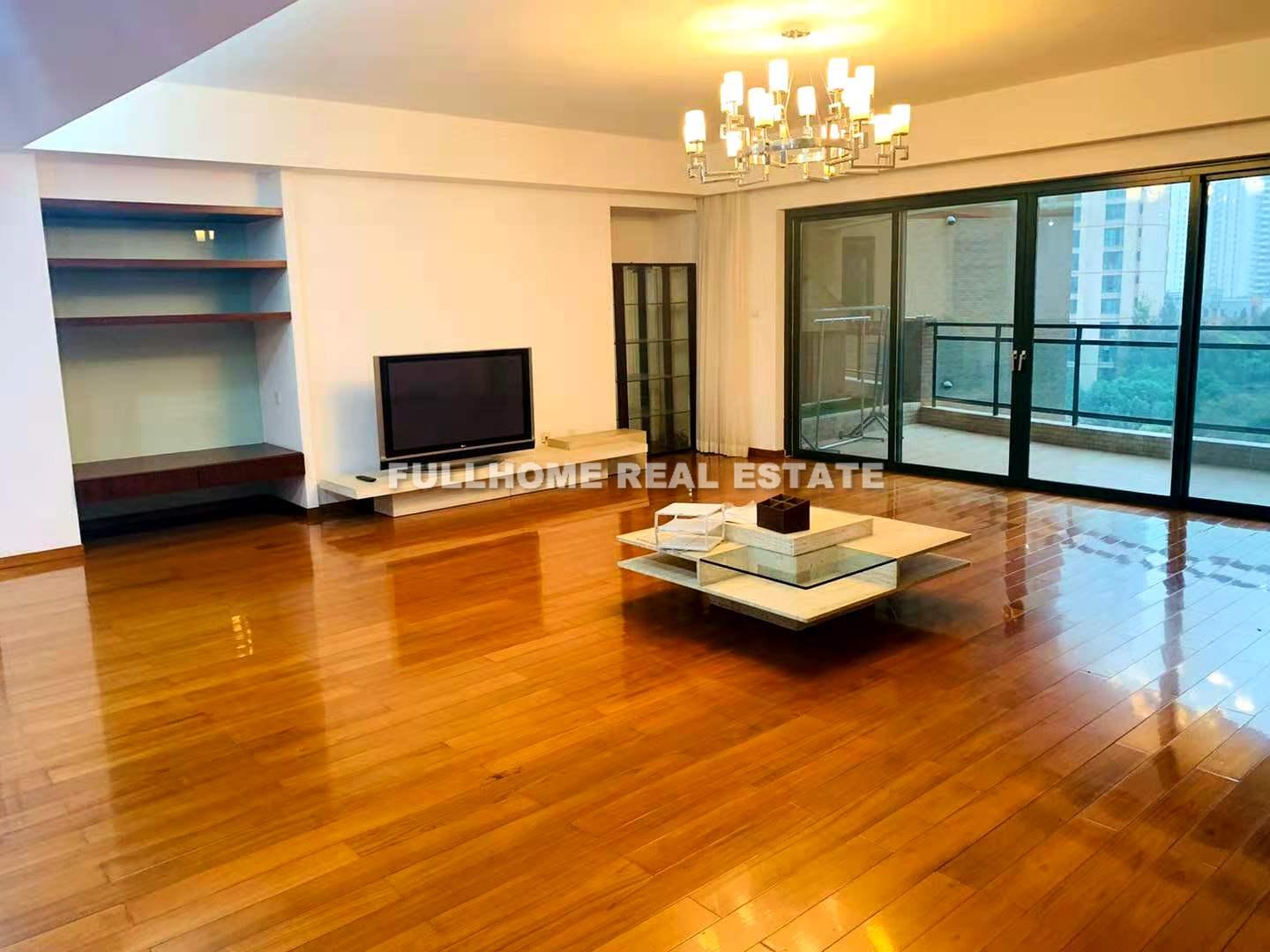 Yanlord Garden - 4 bedroom apartment in Shanghai, Lujiazui, Pudong