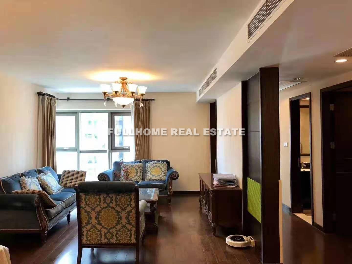 City Castle - 3 bedroom apartment in Shanghai, Jing An, Downtown
