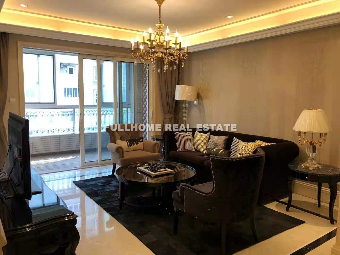 City Castle - 3 bedroom apartment in Shanghai, Jing An, Downtown