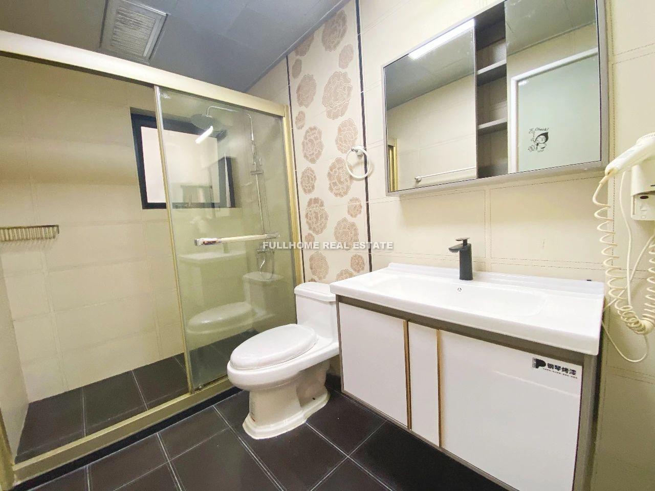 Peninsula Phase II - Interior view 8, Shenzhen rental property