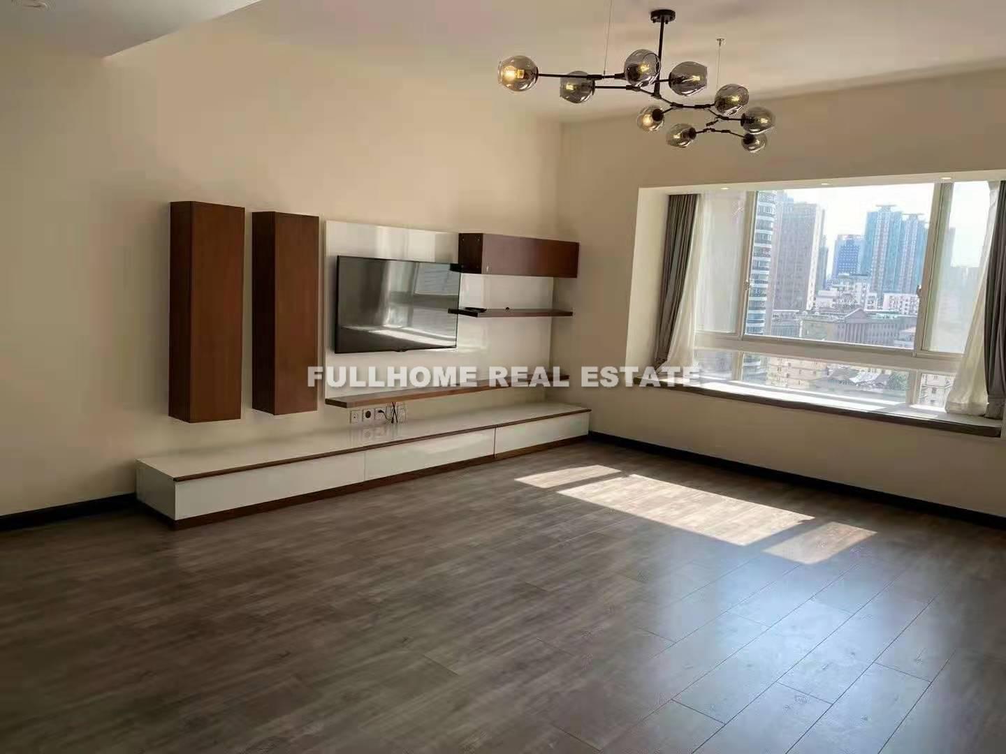 City Castle - 3 bedroom apartment in Shanghai, Jing An, Downtown