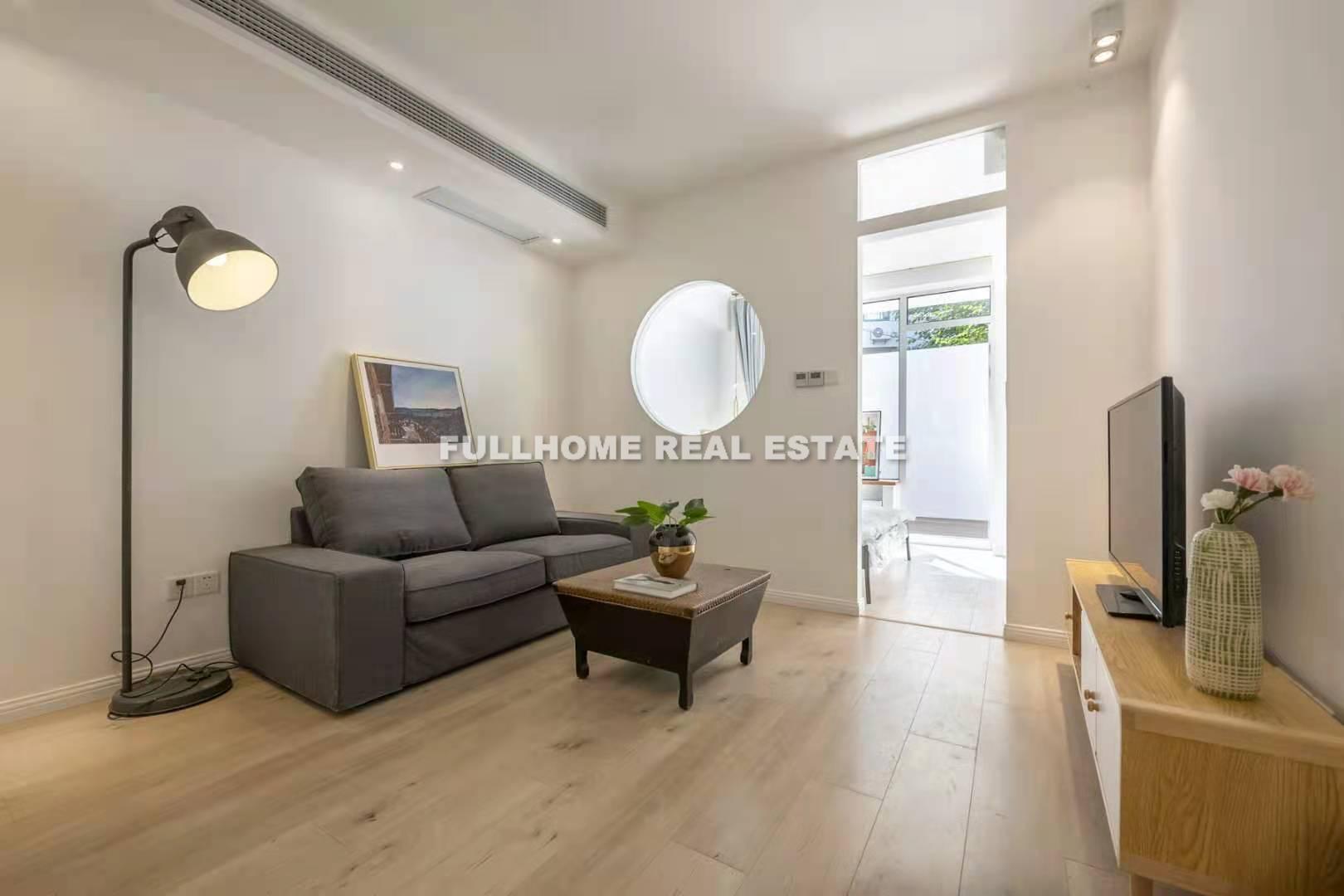 Lane1-800 Jiangsu Road Old House - 1 bedroom apartment in Shanghai, Zhongshan Park, Downtown