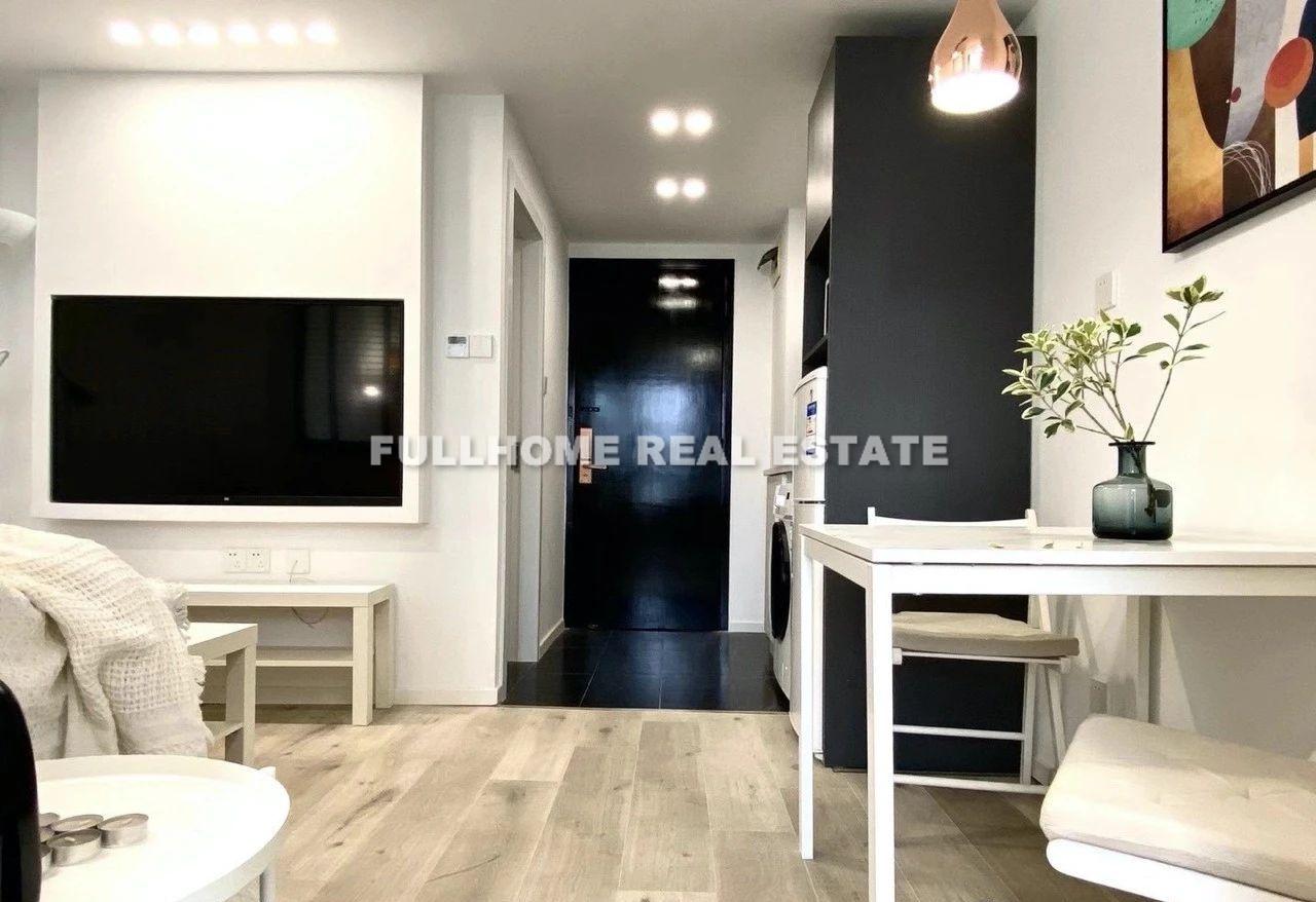 Tong Ji Garden - 1 bedroom apartment in Shanghai, Jing An, Downtown