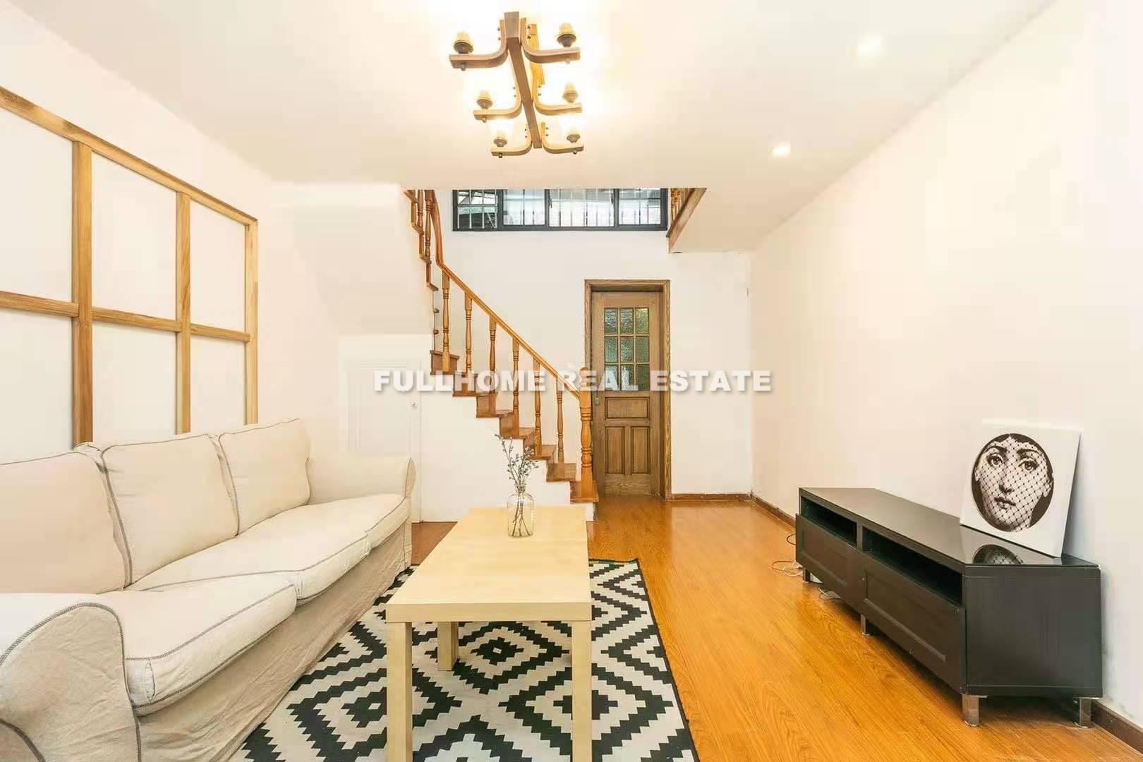 No.1-500 South Maoming Road Old House - 1 bedroom apartment in Shanghai, FFC, Downtown
