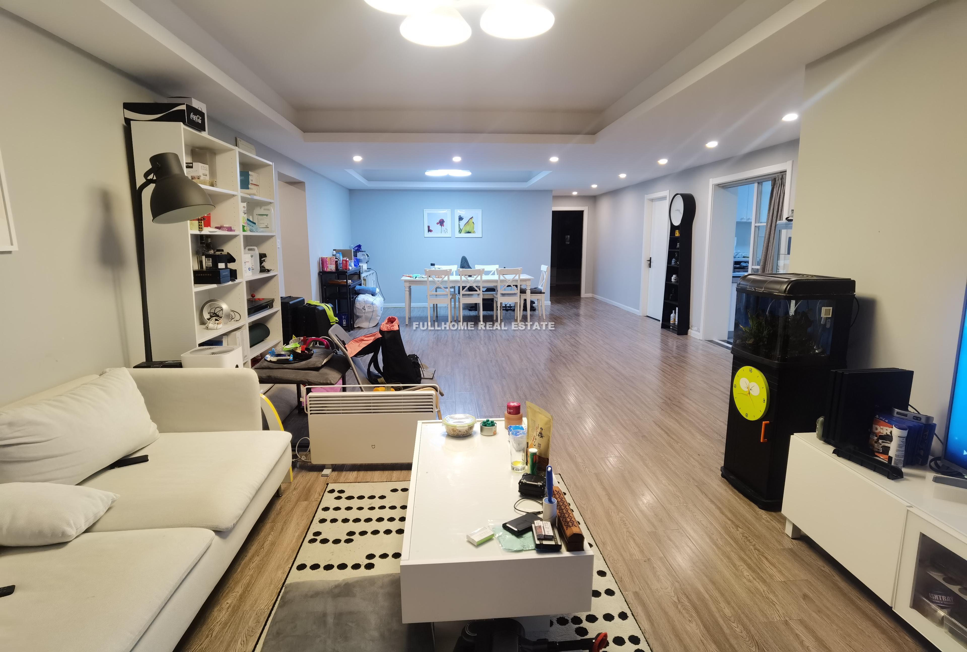 HuiCui Garden - 4 bedroom apartment in Shanghai, Xujiahui, Downtown