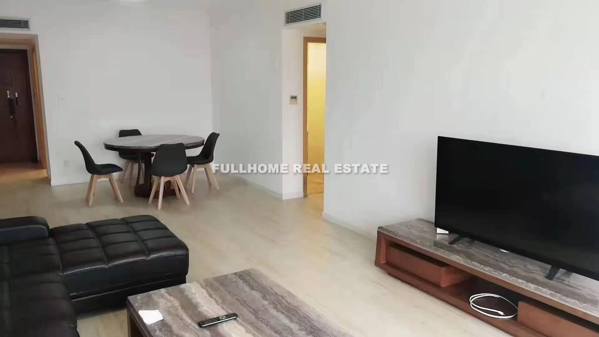 Waterfront Garden - 3 bedroom apartment in Shanghai, Putuo, Downtown