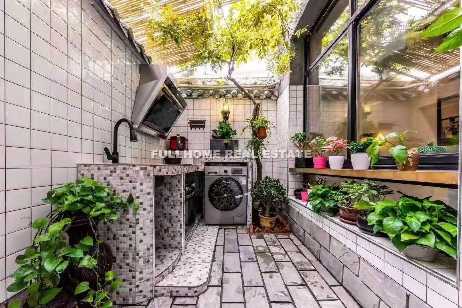 Lane 200-500 South Xiang Yang Road Old House - Interior view 5, Shanghai rental property