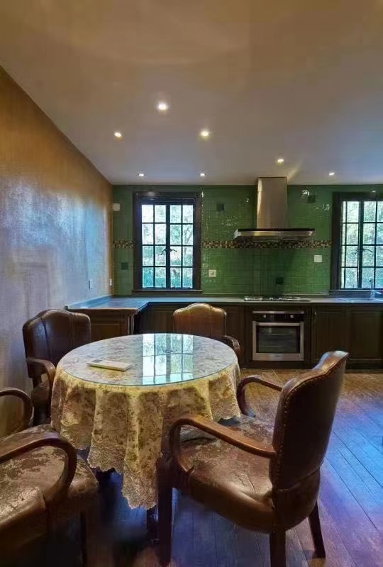Lane 1-1000 South Shanxi Road Old House - Interior view 4, Shanghai rental property