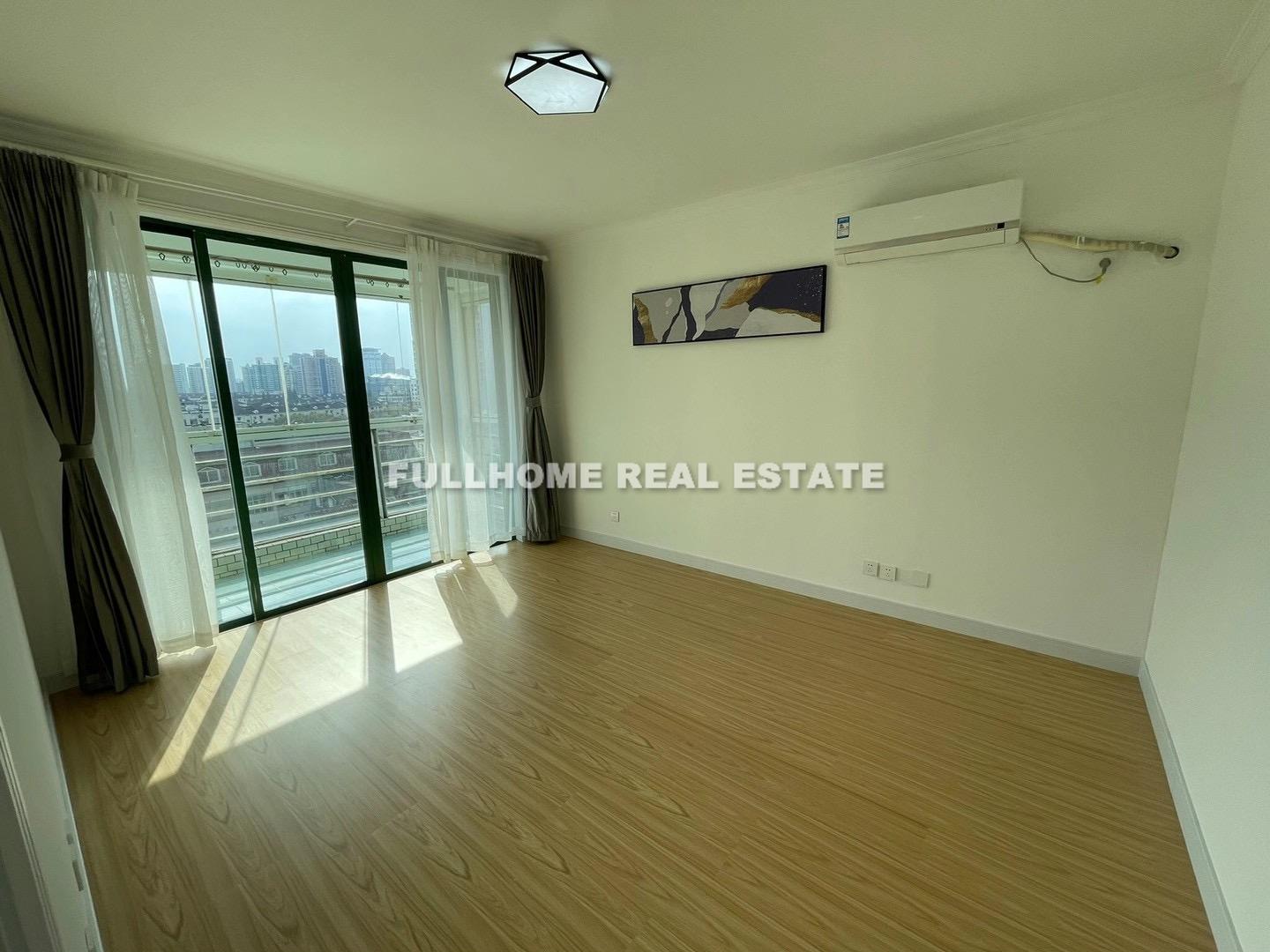 Tianji Garden - 2 bedroom apartment in Shanghai, Xujiahui, Downtown