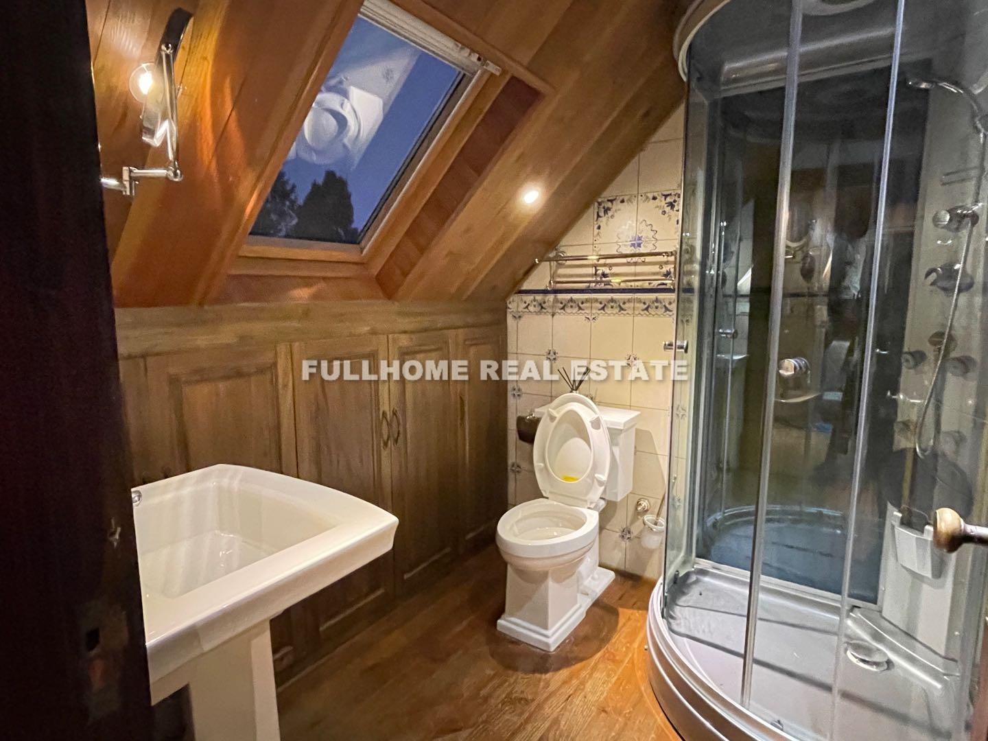 Lane 1-1000 South Shanxi Road Old House - Interior view 9, Shanghai rental property