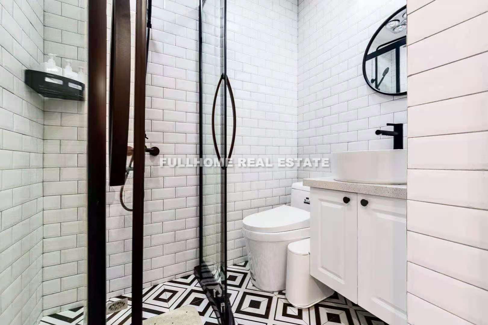Lane 100-2000 West Nan Jing Road Old House - Interior view 3, Shanghai rental property