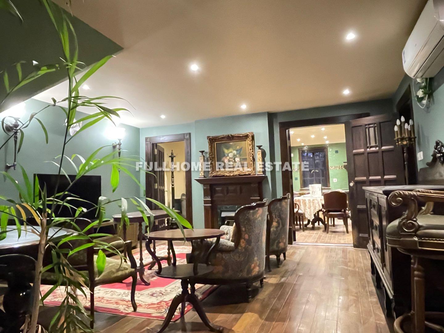 Lane 1-1000 South Shanxi Road Old House - 2 bedroom apartment in Shanghai, FFC, Downtown