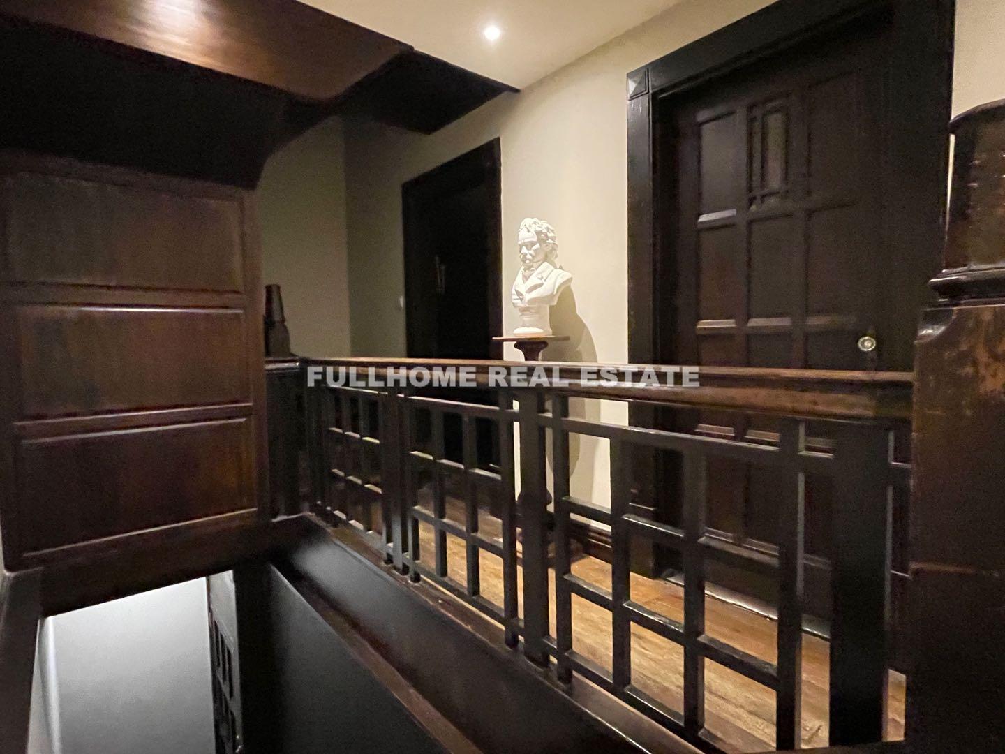 Lane 1-1000 South Shanxi Road Old House - Interior view 12, Shanghai rental property
