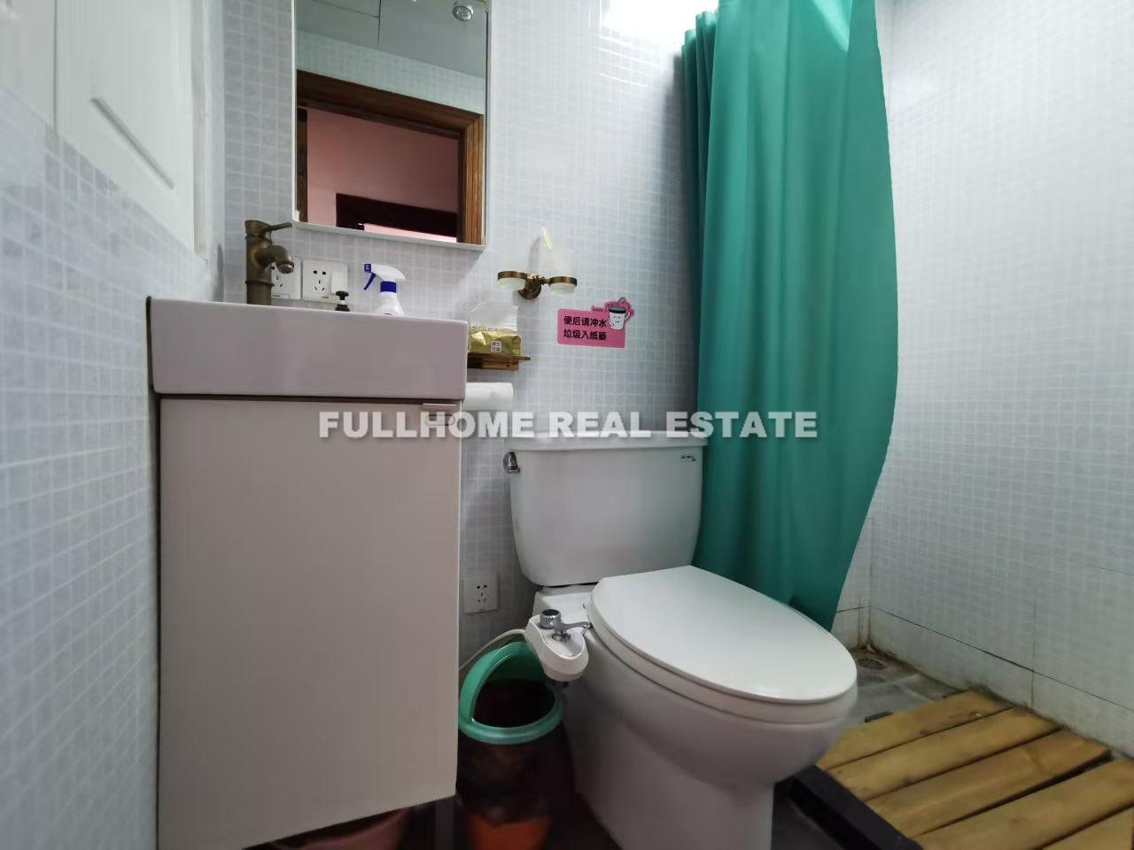 Lane 1-500 Wanpin Road Old House	 - Interior view 7, Shanghai rental property