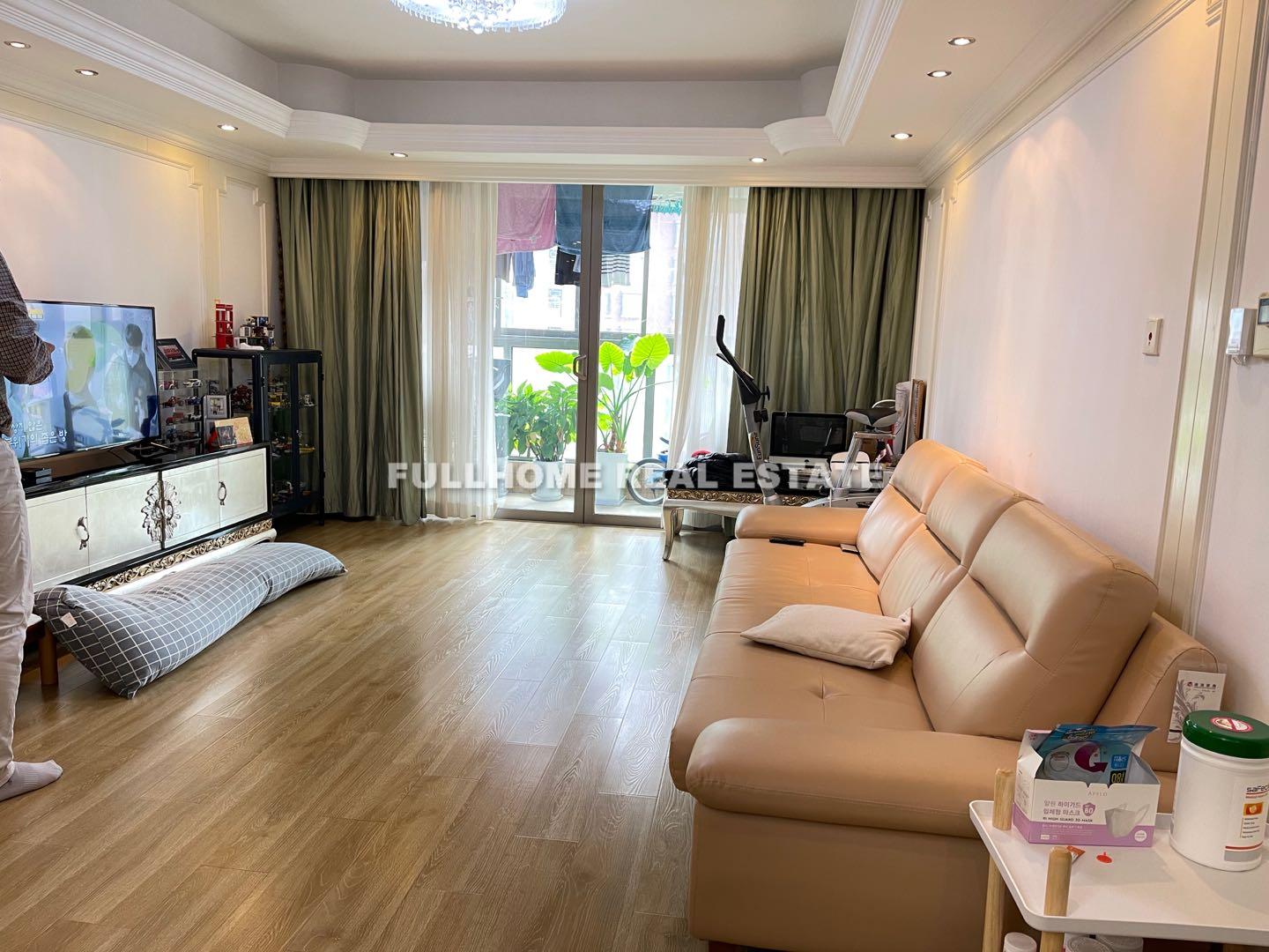 Maison Des Artistes - 3 bedroom apartment in Shanghai, Gubei, Hongqiao