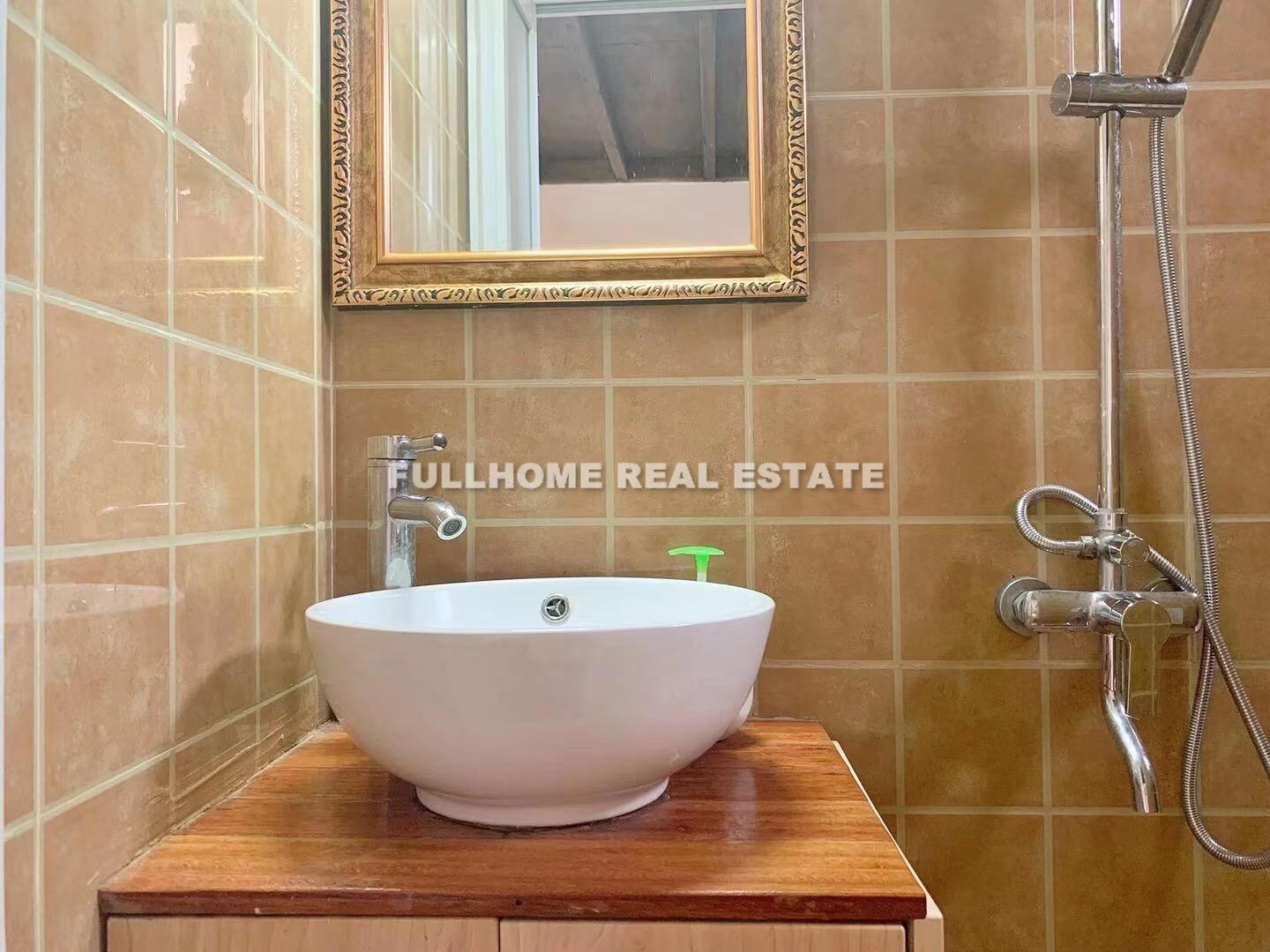 Lane 200-500 South Xiang Yang Road Old House - Interior view 3, Shanghai rental property