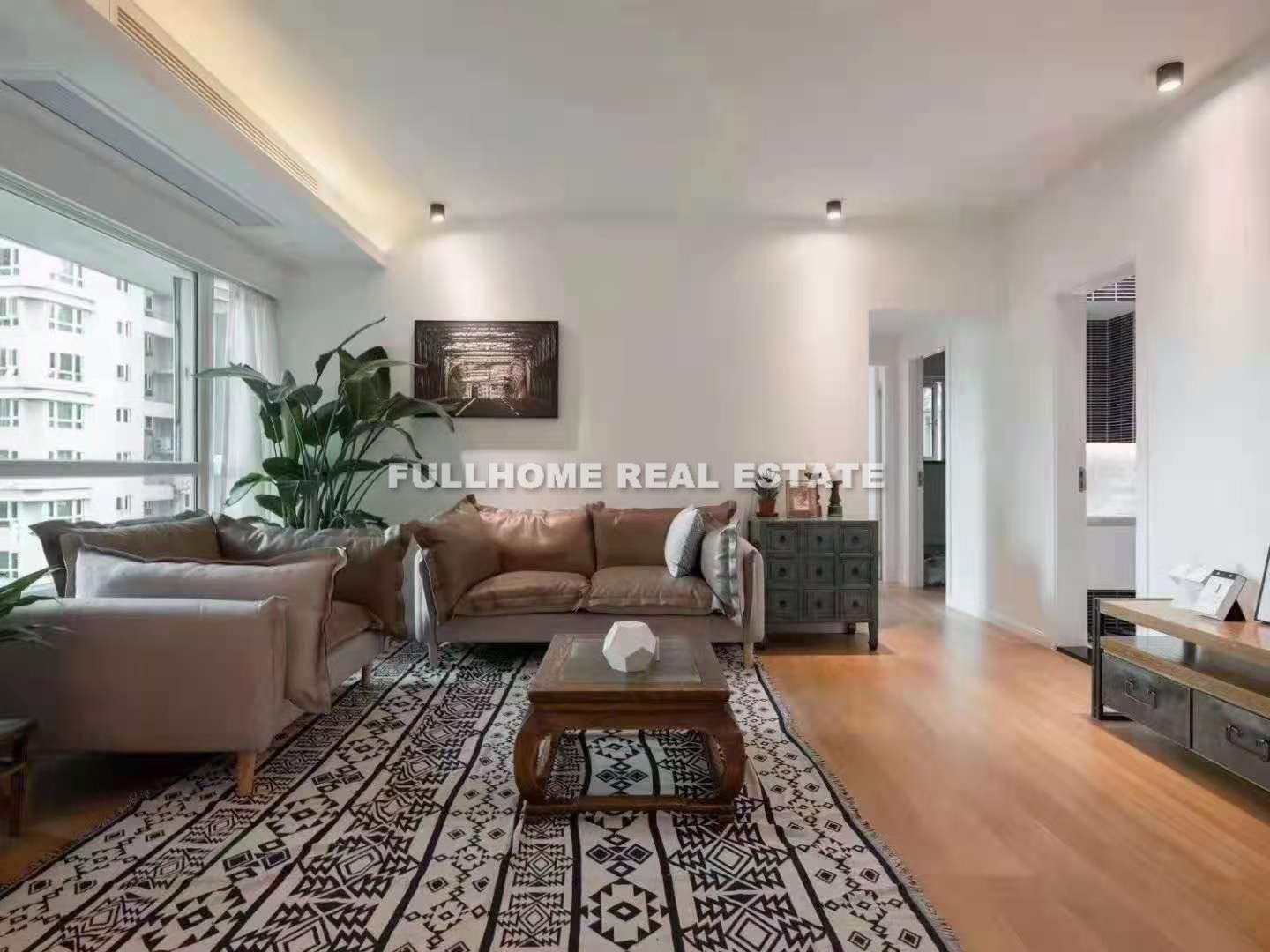 Chez Moi - 3 bedroom apartment in Shanghai, Jing An, Downtown