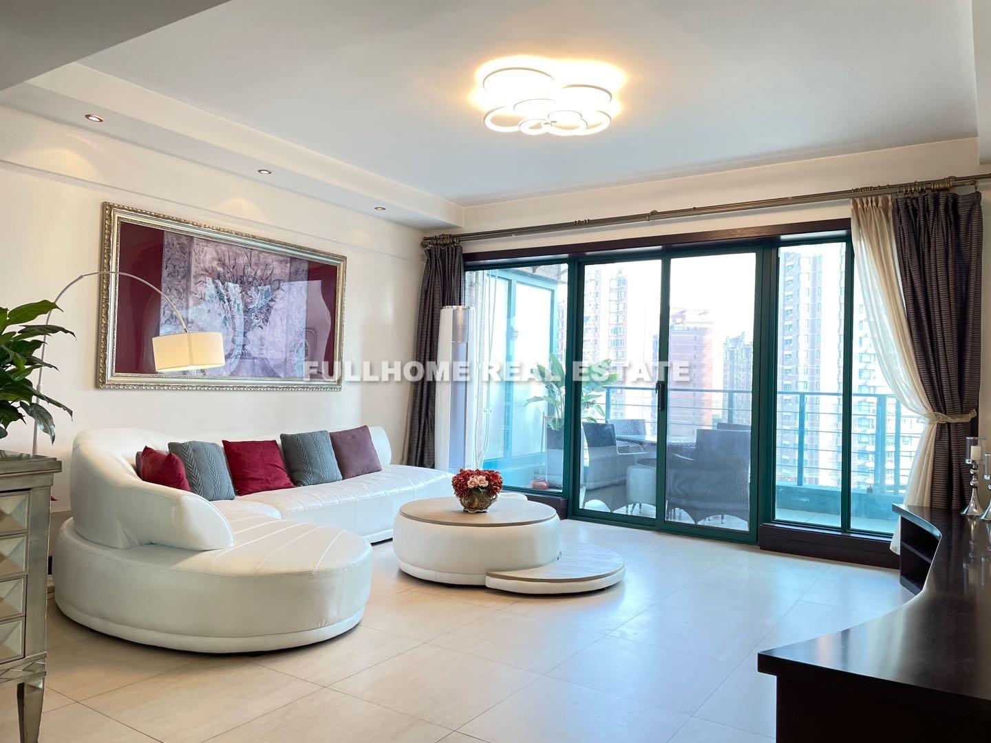 Golden Garden - 4 bedroom apartment in Shanghai, Gubei, Hongqiao