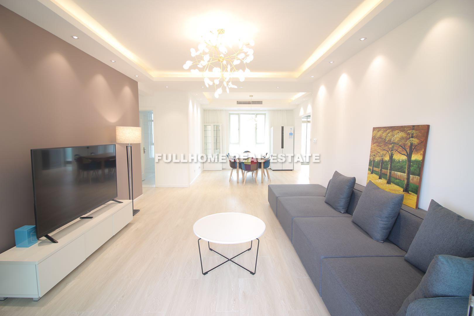 LaDoll International City - 3 bedroom apartment in Shanghai, Jing An, Downtown