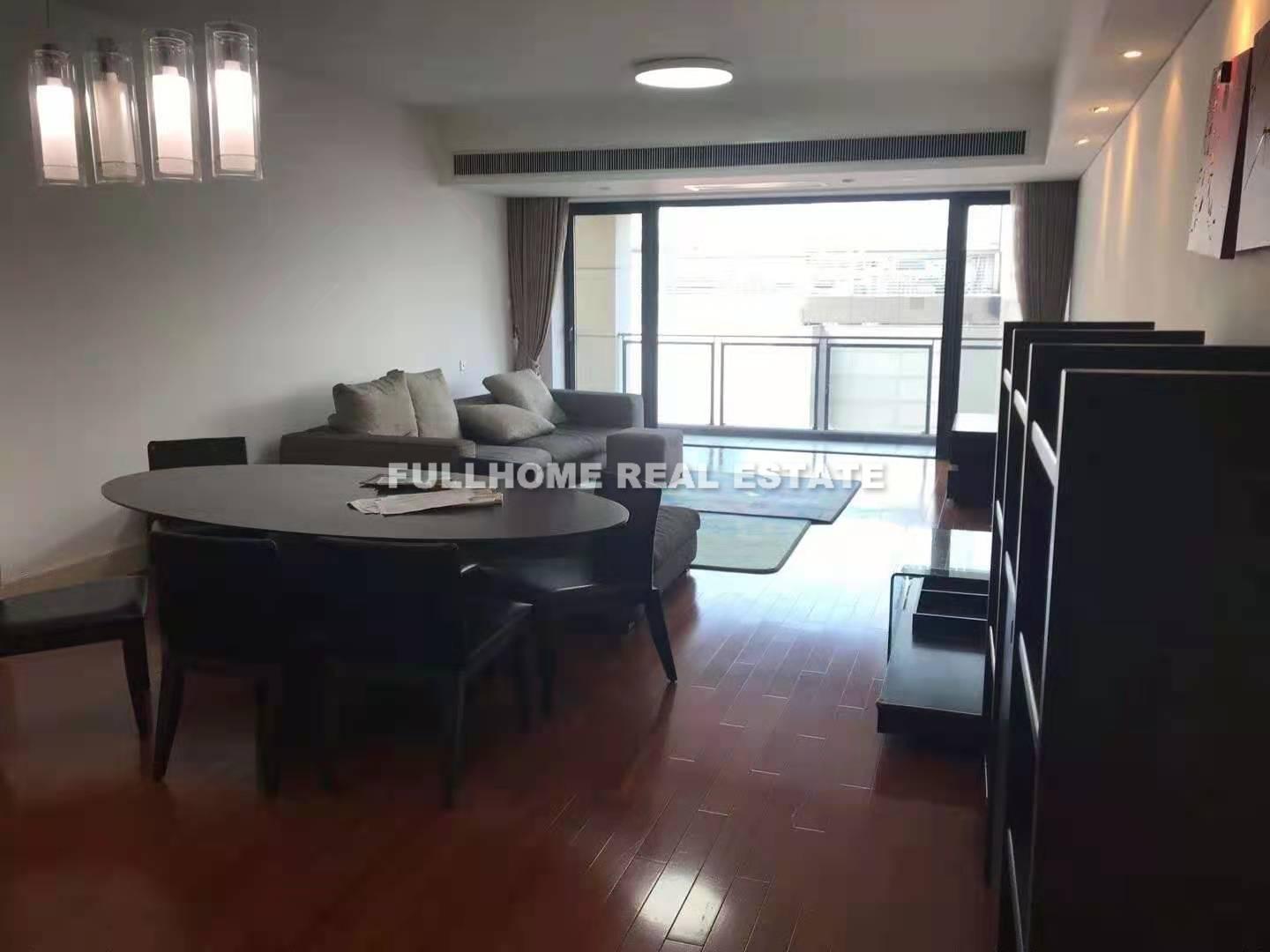 Casa Lakeville - 3 bedroom apartment in Shanghai, Xintiandi, Downtown