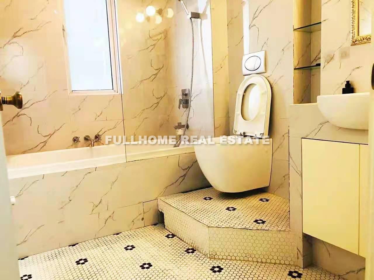 Royal Garden - Interior view 2, Shanghai rental property