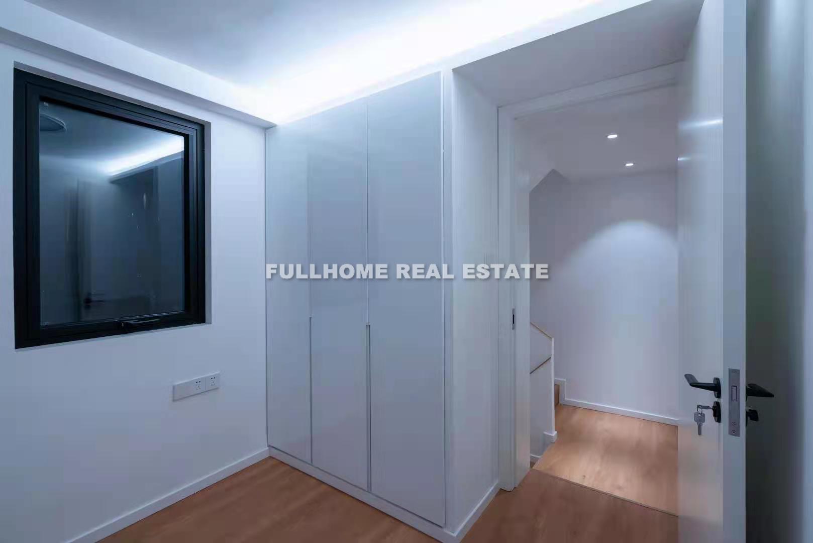 Lane 1-200 South Xiangyang Road Old House	 - Interior view 2, Shanghai rental property