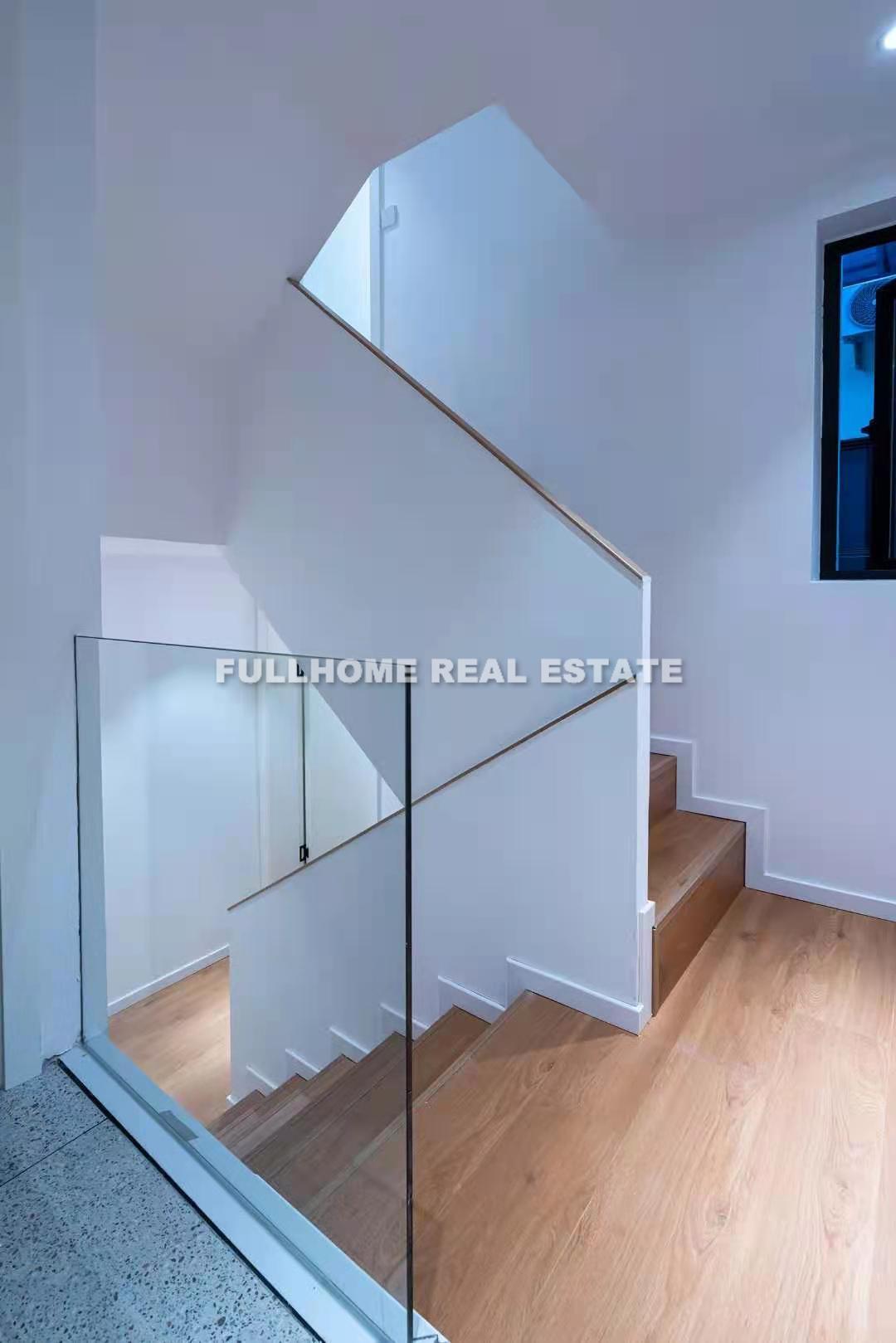 Lane 1-200 South Xiangyang Road Old House	 - Interior view 5, Shanghai rental property