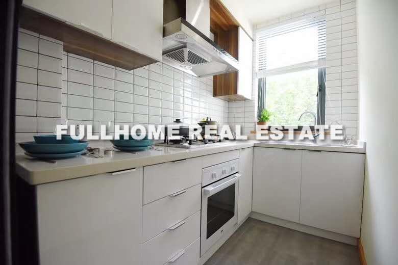 Lane 1501-2500 Middle Huaihai Road Old House	 - Interior view 3, Shanghai rental property