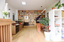 Lane 1001-1500 Middle Huaihai Road Old House - 2 bedroom apartment in Shanghai, Downtown, Downtown