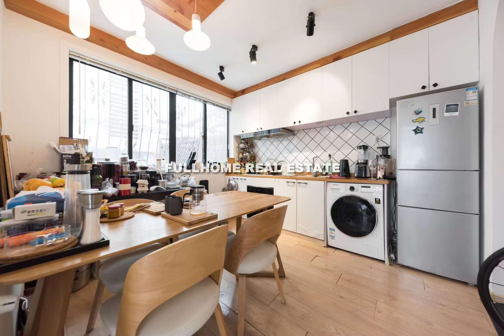 Lane 1001-1500 Middle Huaihai Road Old House - Interior view 4, Shanghai rental property