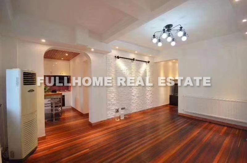 Lane 1001-1500 Middle Huaihai Road Old House - 2 bedroom apartment in Shanghai, Downtown, Downtown