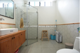 Lane 1001-1500 Middle Huaihai Road Old House - Interior view 4, Shanghai rental property