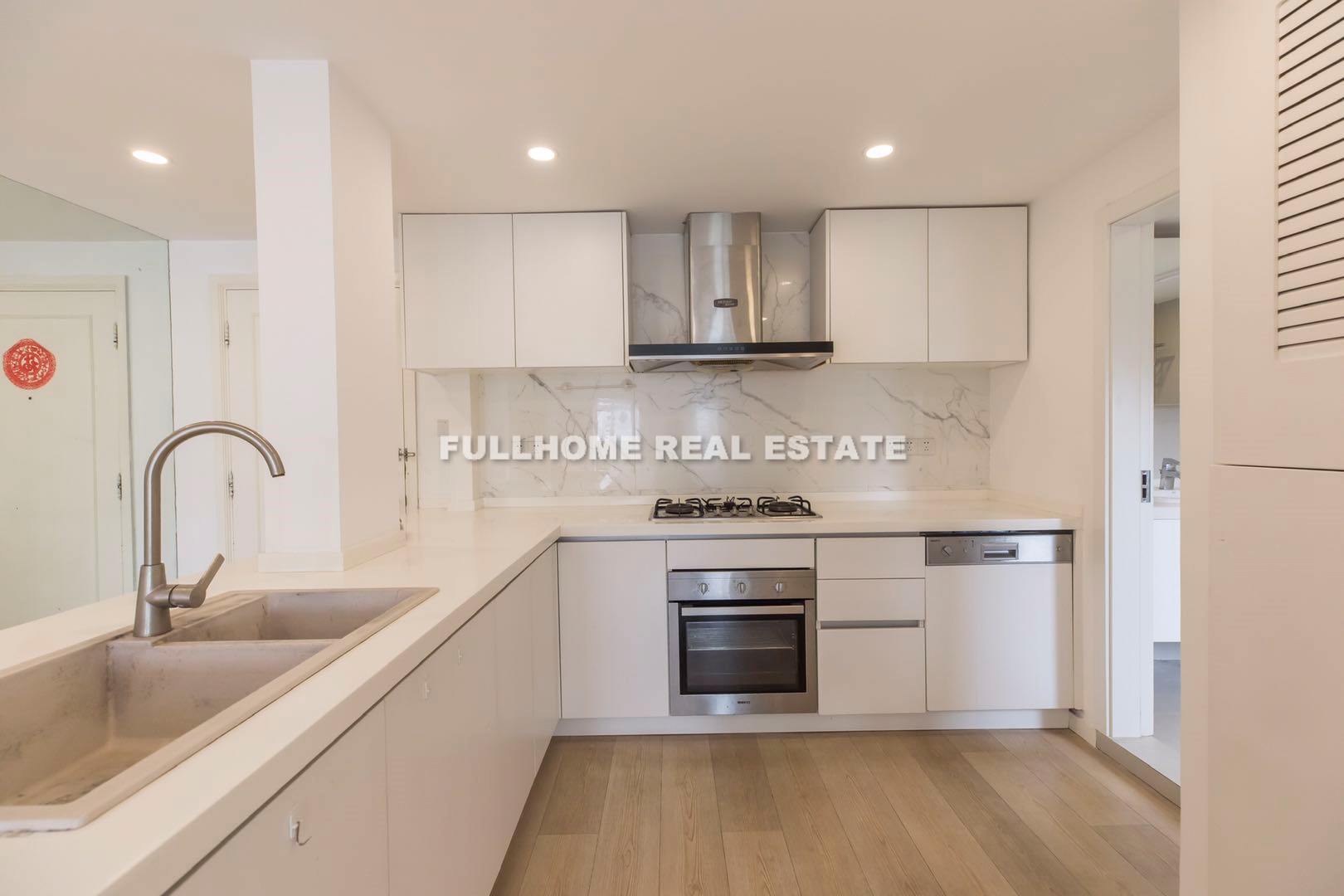 Ambassy Court - 2 bedroom apartment in Shanghai, FFC, Downtown