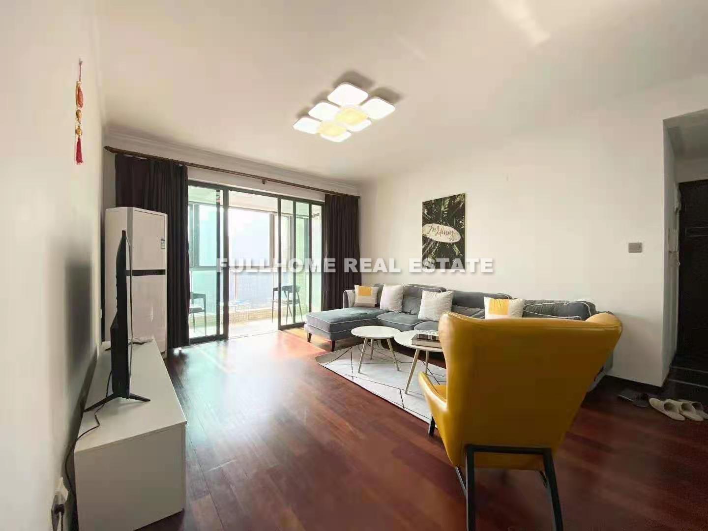Hai Yue Garden - 3 bedroom apartment in Shanghai, Xintiandi, Downtown