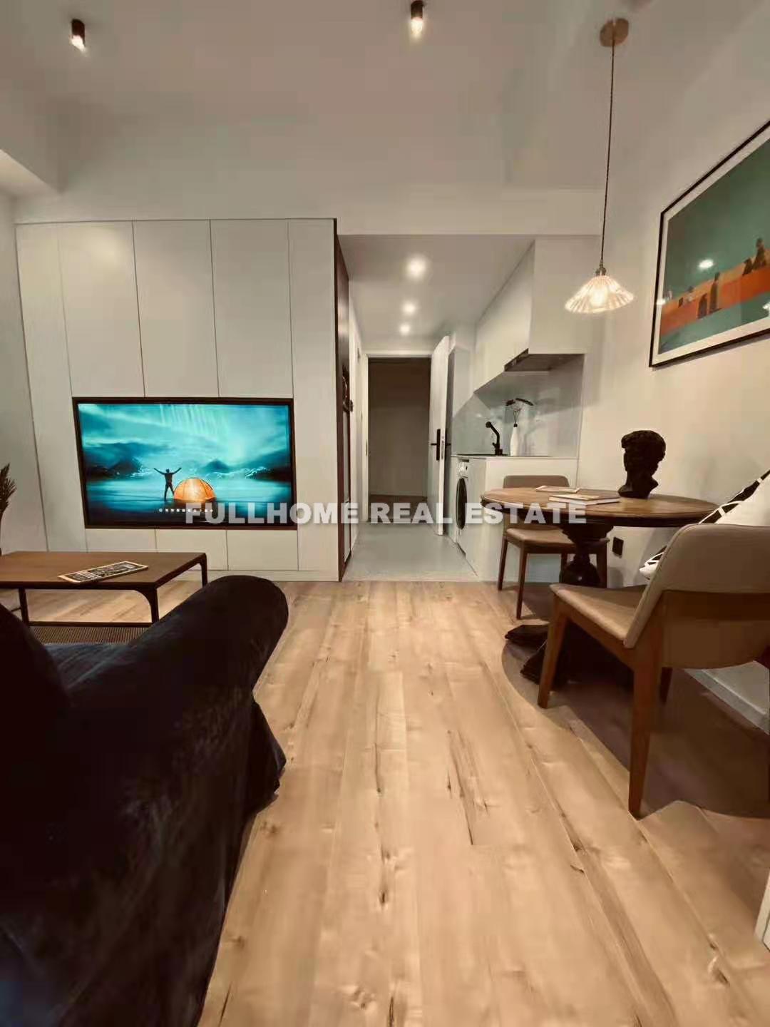 Tong Ji Garden - 1 bedroom apartment in Shanghai, Jing An, Downtown