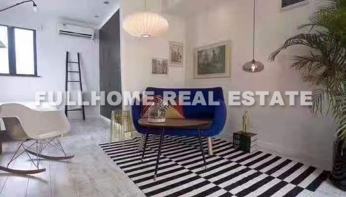 Lane1-500 Taiyuan Road Old House - 1 bedroom apartment in Shanghai, Xujiahui, Downtown