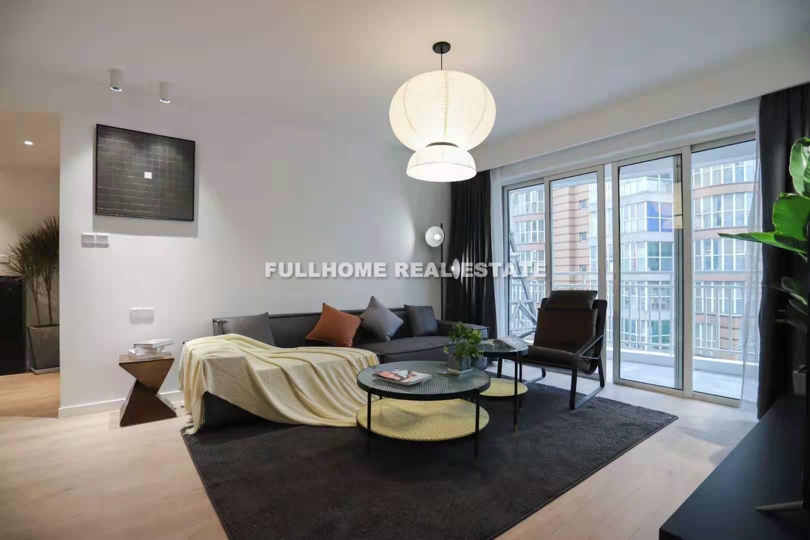 Jingan Yige - 3 bedroom apartment in Shanghai, Jing An, Downtown