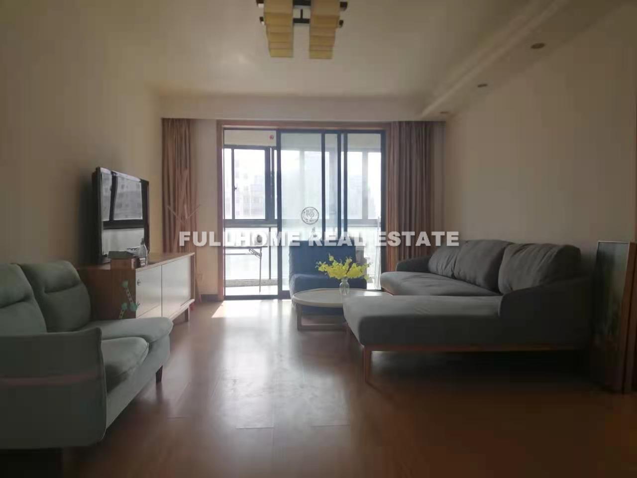 Similar property: The 9th City, 3 bedrooms, 157 sqm in Shanghai