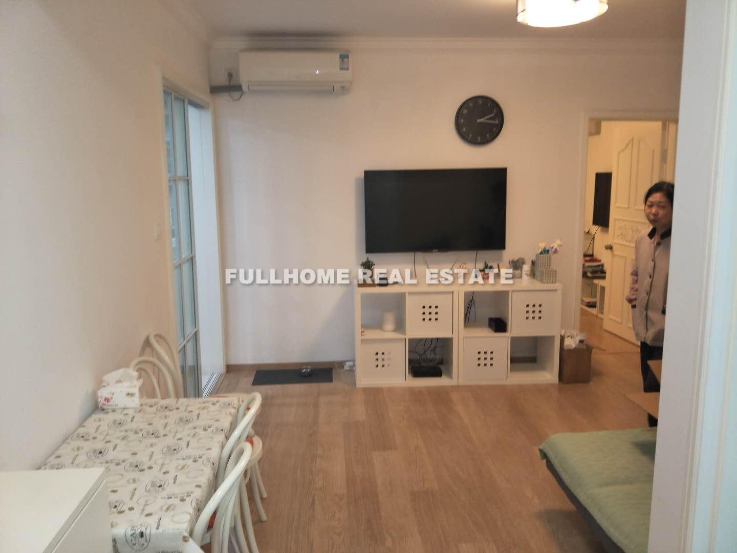 Century Gate - 1 bedroom apartment in Shanghai, Downtown, Downtown